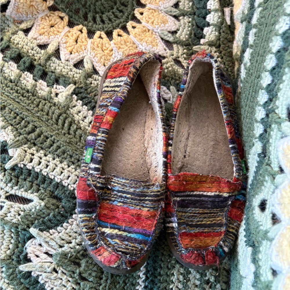 Sanuk Multicolor Striped Slippers